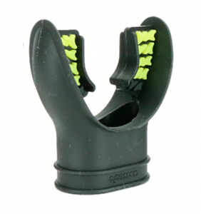 картинка Анатомический загубник Aquatec (желтый) от магазина DivingWolf