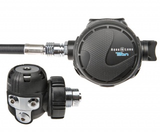 картинка Регулятор для дайвинга Titan 2017 Aqua Lung от магазина DivingWolf