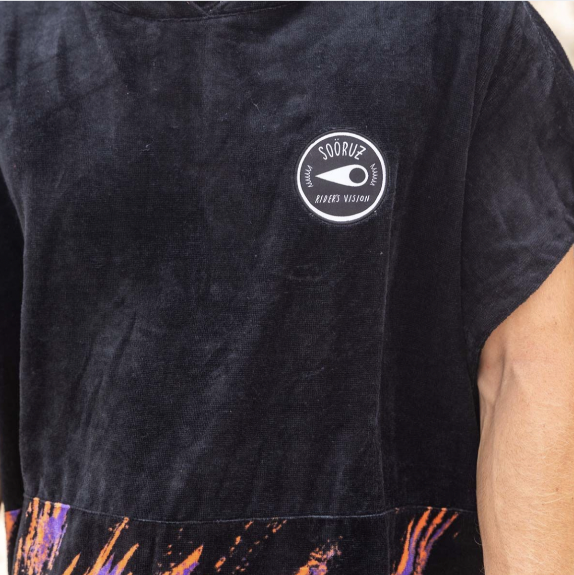 картинка Флисовое пончо SOORUZ «CHOP» от магазина DivingWolf