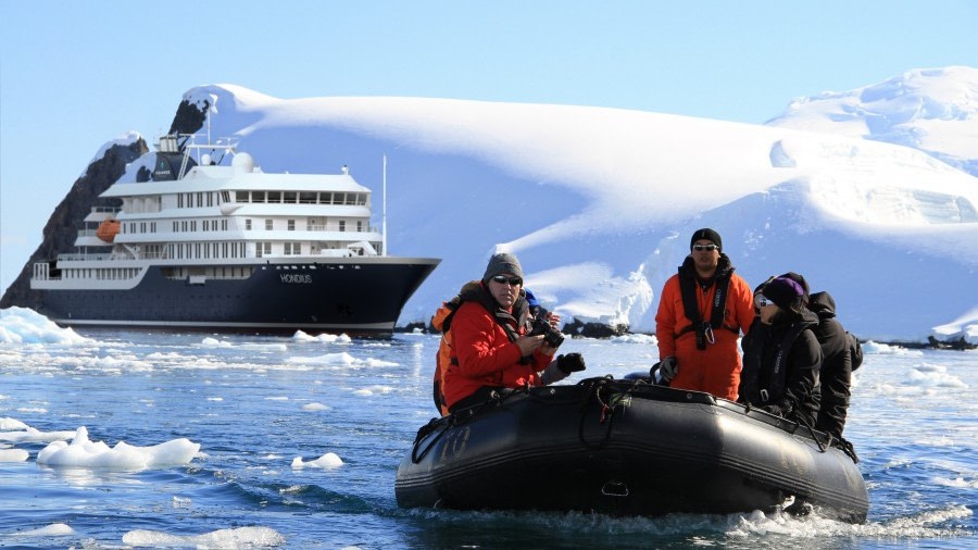 Наконец-то Антарктида: круиз по Полярному кругу и Антарктическому полуострову со 2 по 13 марта 2022 года