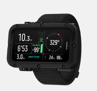 картинка Компьютер для дайвинга Suunto Nautic (текстильный ремешок) от магазина DivingWolf