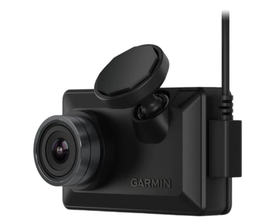 картинка Видеорегистратор Garmin Dash Cam X310 от магазина DivingWolf