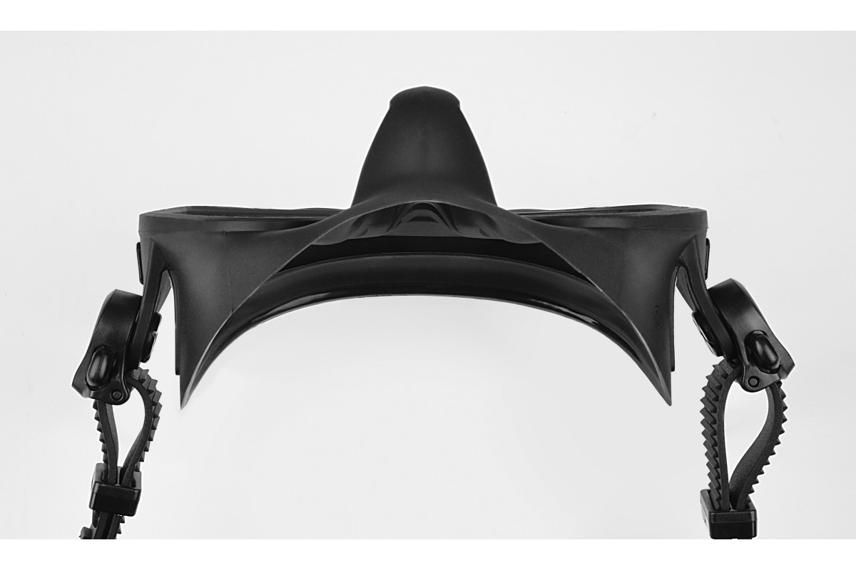 картинка Маска C4 Condor Antifog Black от магазина DivingWolf