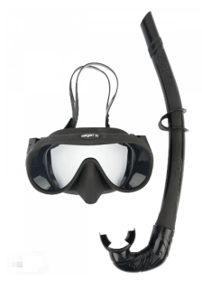 картинка Набор Sargan "МАСТЕР-К" (маска, трубка) черный силикон от магазина DivingWolf