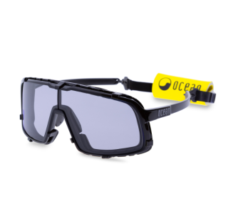 картинка Спортивные очки OCEAN Leucate Matte black / Photochromic lenses от магазина DivingWolf