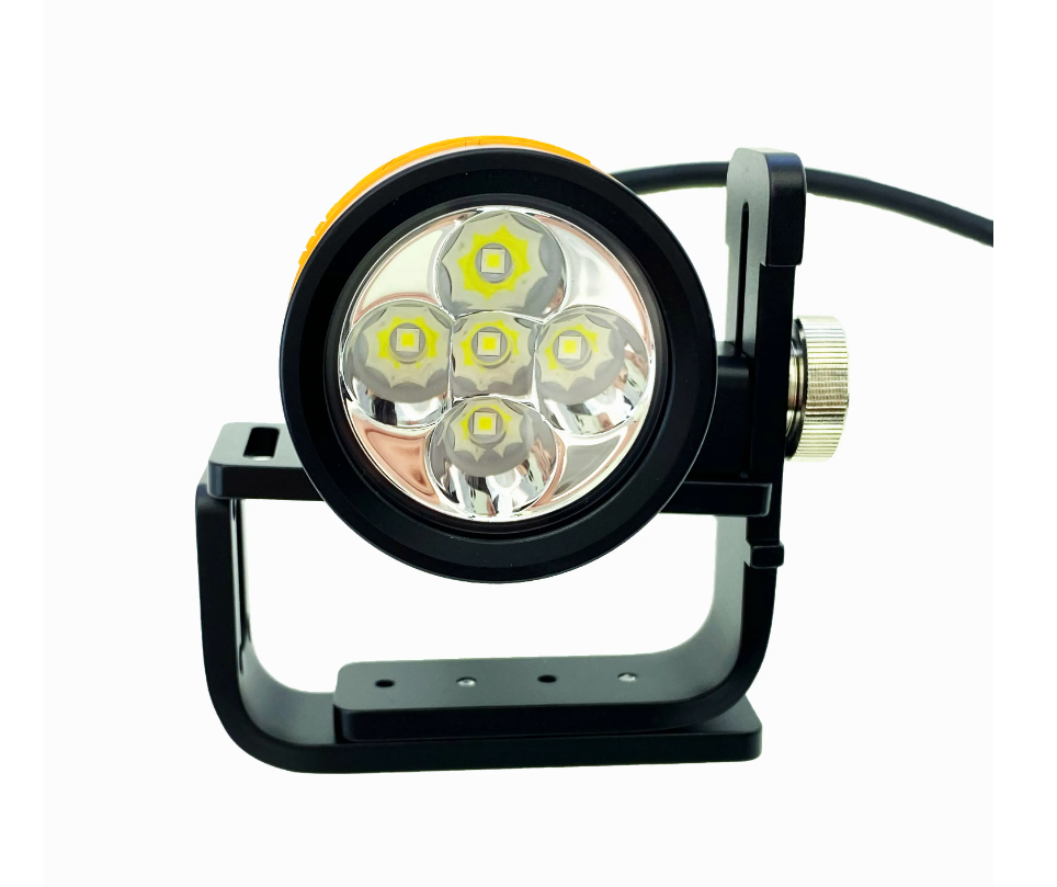 картинка Фонарь канистровый OrcaTorch D630 от магазина DivingWolf