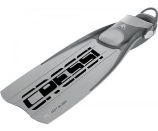 картинка Ласты Cressi ARA от магазина DivingWolf