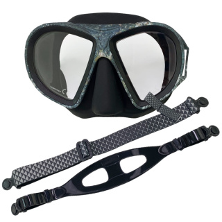 картинка Маска Scorpena M3 чёрный КАМО, с двумя ремешками от магазина DivingWolf