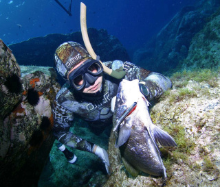 картинка Маска Abyss - черный силикон O.M.E.R. от магазина DivingWolf