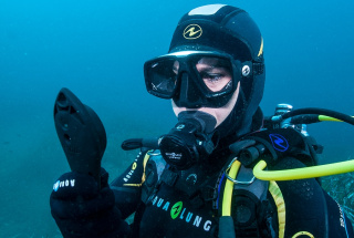 картинка Маска LOOK HD (черный силикон) от магазина DivingWolf