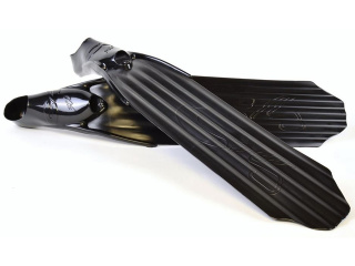 картинка Ласты C4 Surfer (95 см, закрытая пятка, угол 32°, средней жесткости) от магазина DivingWolf