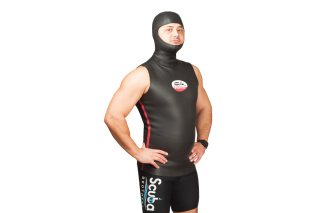 картинка Майка неопреновая C4 ULTRA HOOD 2 мм, со шлемом от магазина DivingWolf