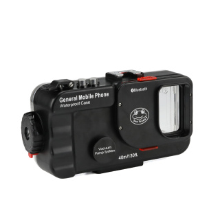 картинка Sea Frogs General Mobile Phone Bluetoooth (black) универсальный подводный бокс для смартфонов от магазина DivingWolf