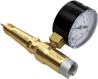 картинка Манометр с гнездом для насоса для ружья Salvimar PREDATHOR от магазина DivingWolf