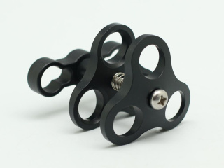 картинка Зажим шаровый тройной v 2 от магазина DivingWolf