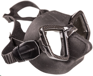 картинка Маска UP-M1C + клипса для носа UP-NC1 (карбон) O.M.E.R. от магазина DivingWolf