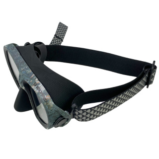 картинка Маска Scorpena M3 чёрный КАМО, с двумя ремешками от магазина DivingWolf