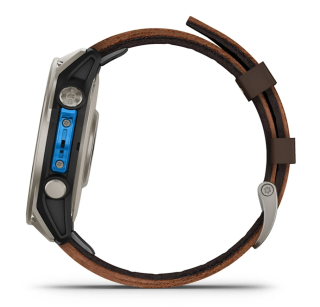 картинка Garmin D2 Mach 2, 47 мм Titanium with Oxford Brown Leather Band от магазина DivingWolf