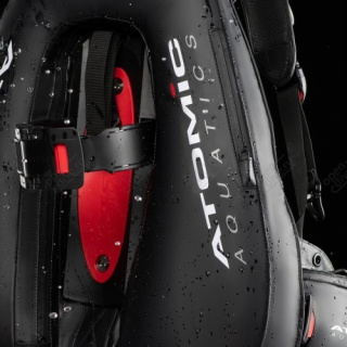 картинка Компенсатор Atomic Aquatics BC2 от магазина DivingWolf