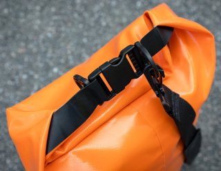 картинка Буй-островок для фридайвинга ApneaPro от магазина DivingWolf