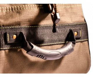 картинка Сумка на 2-х колесах Sargan  черный 80 л для подводного охотника от магазина DivingWolf