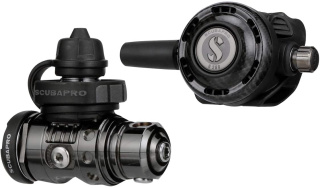 картинка Регулятор SCUBAPRO MK19 EVO DIN/G260 CARBON BLACK TECH от магазина DivingWolf