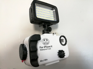 картинка Sea Frogs iPhone X White Kit SL-101, комплект для Apple iPhone X белый с фонарем SL-101 от магазина DivingWolf