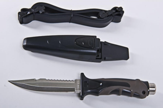 Нож САРГАН Skwal черный