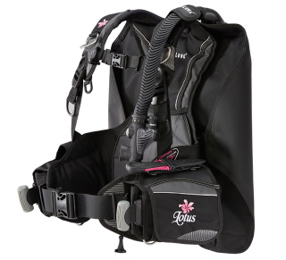 картинка Жилет-компенсатор LOTUS ( Black/Pink) от магазина DivingWolf